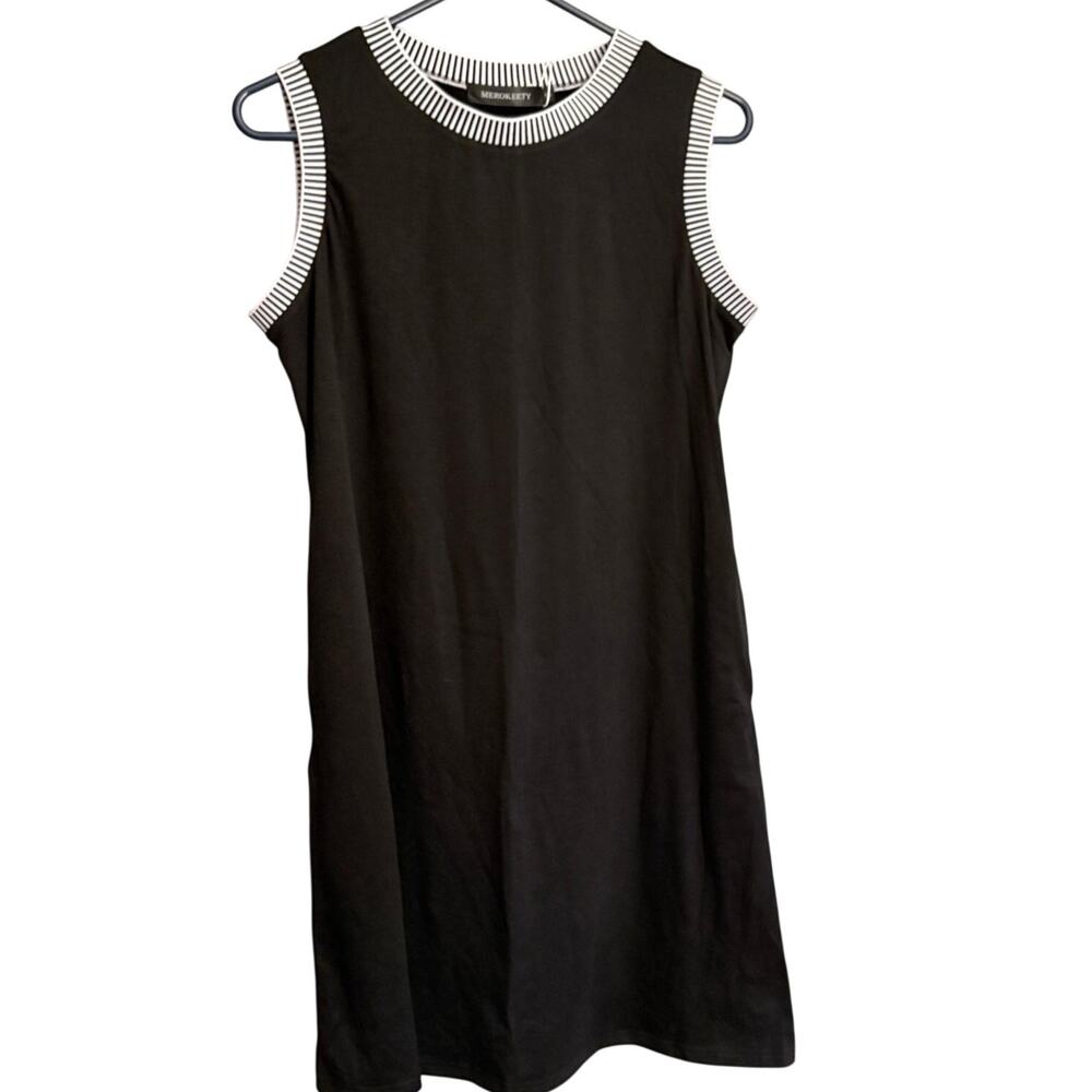 Black and White Women’s Casual Dress Size Small NWT